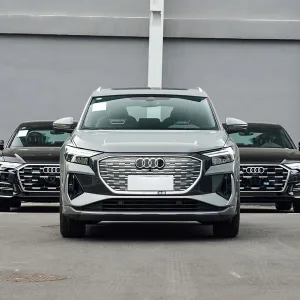 AUDI Q4 e-tron 2