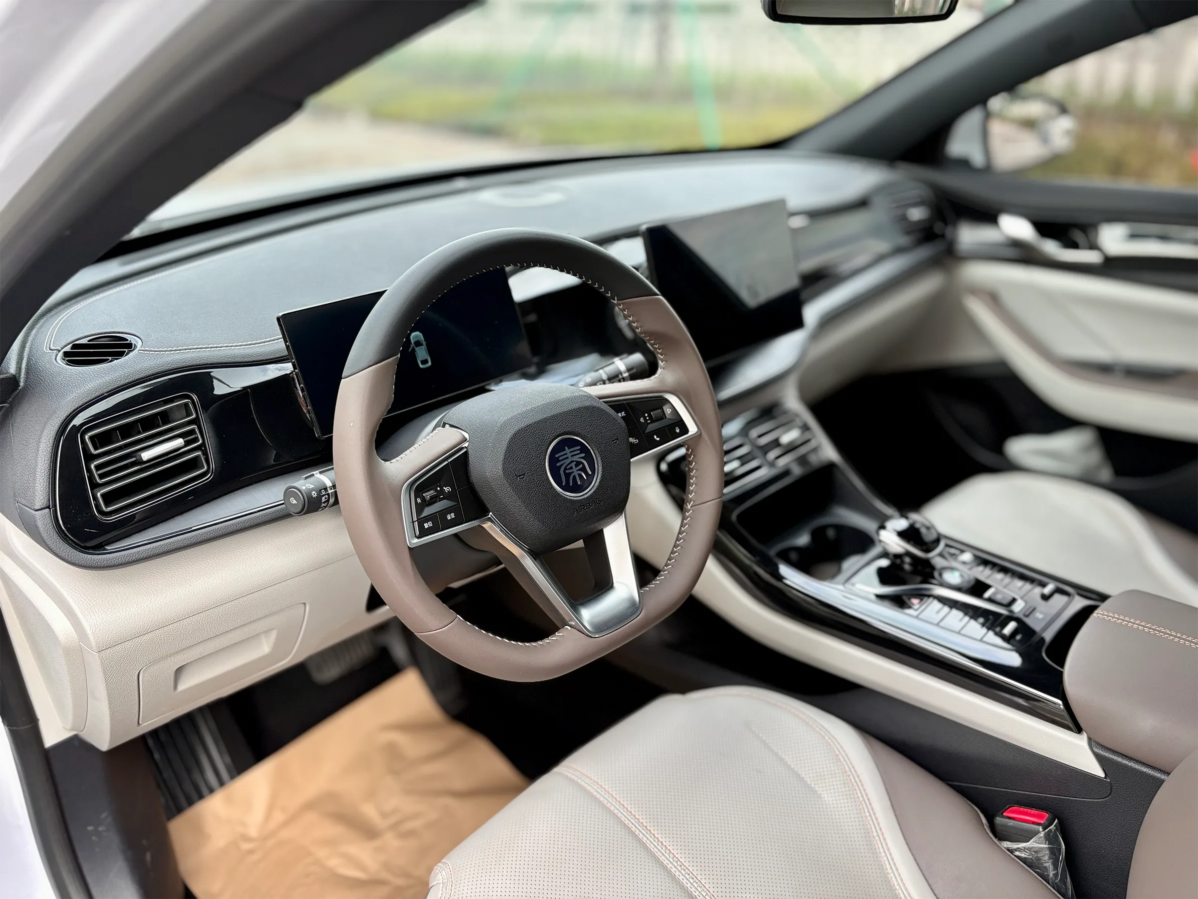 BYD Qin Plus DM-i 2023 11