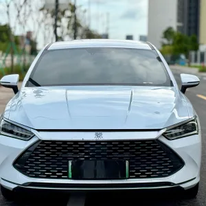 BYD Qin Plus DM-i 2023 2