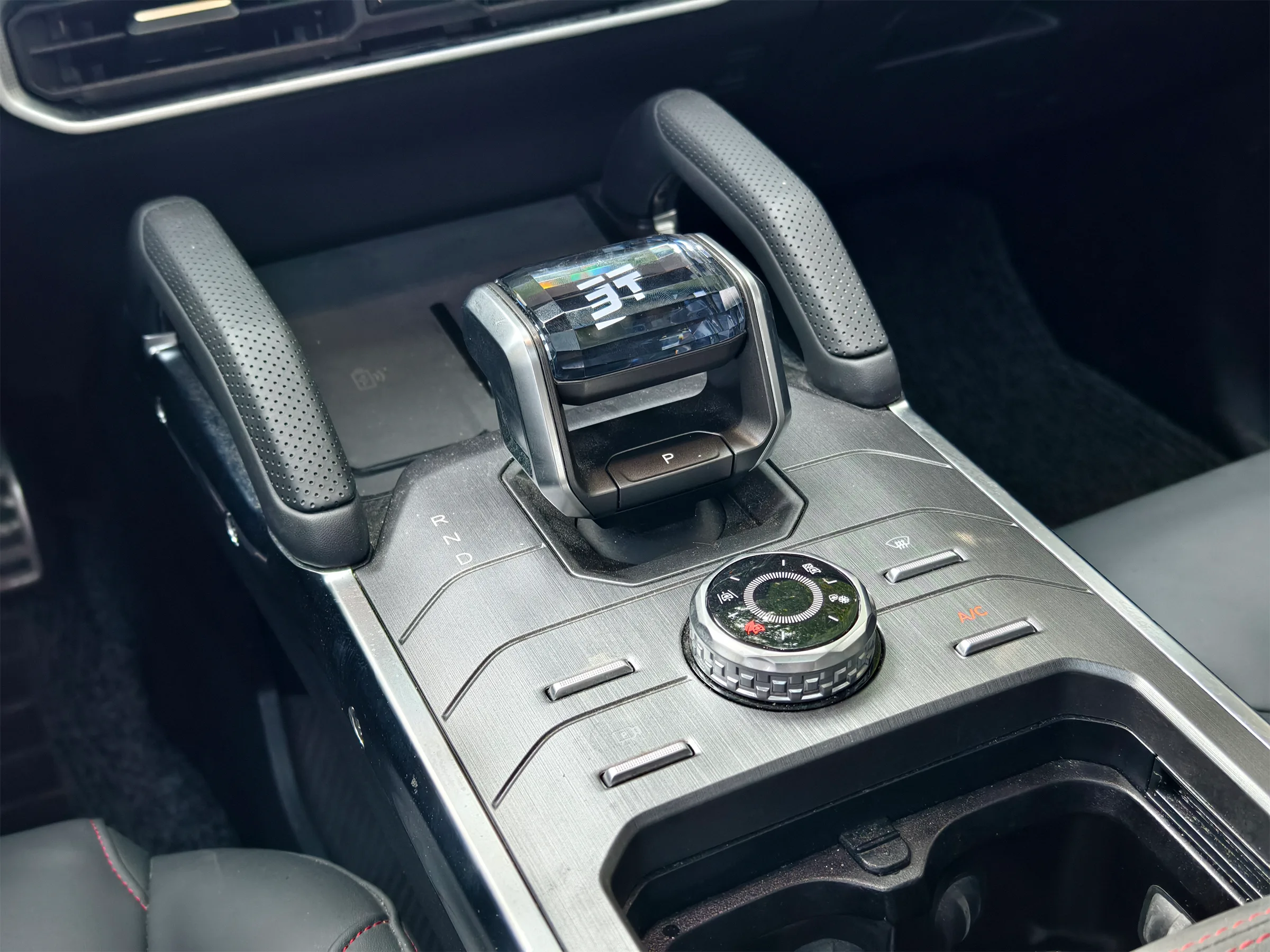 Jetour T2 iDM 2024 12