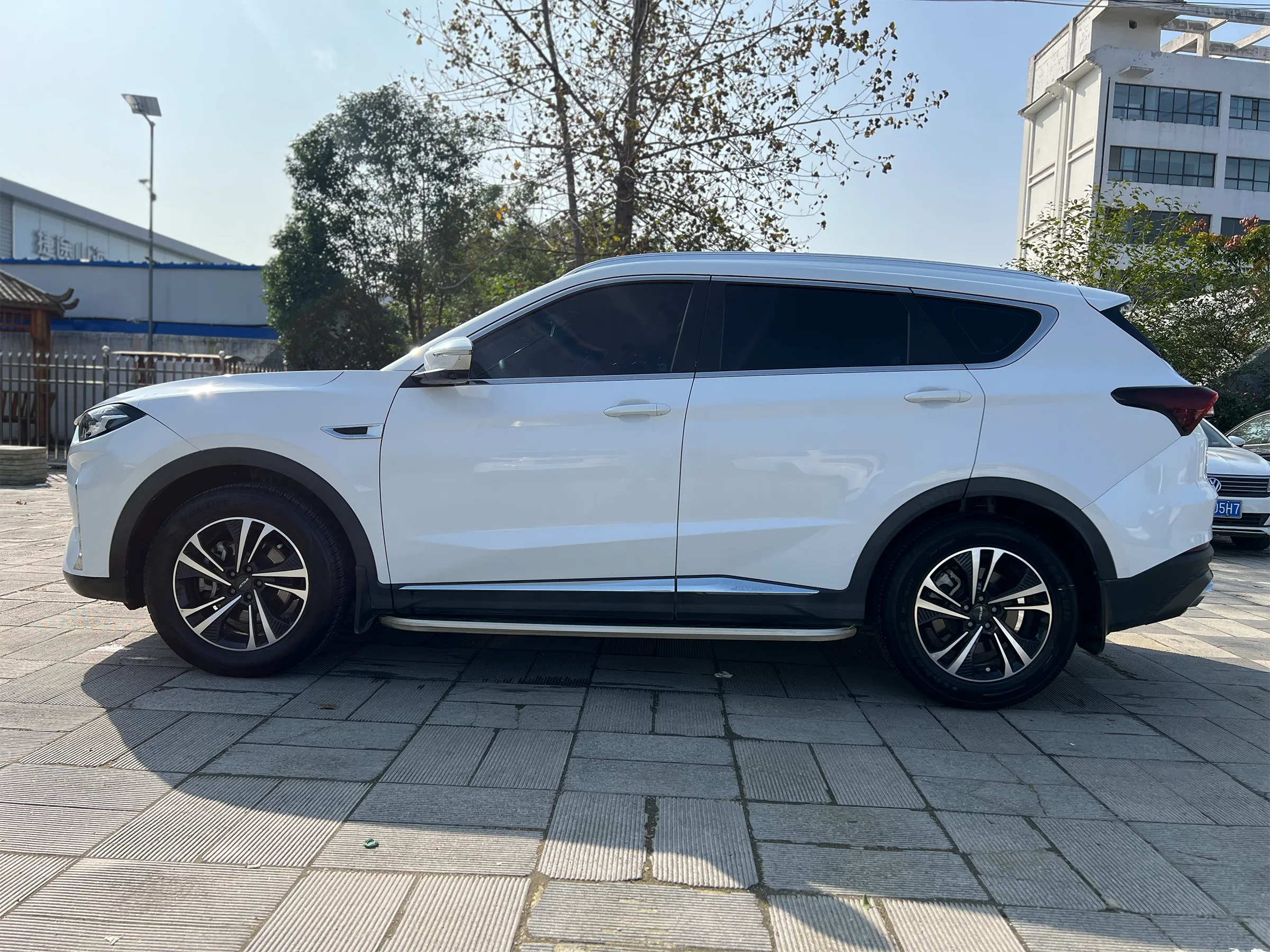 Jetour X70 Plus 2021 7