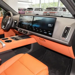 Li Auto L7 interior Black&Orange_3