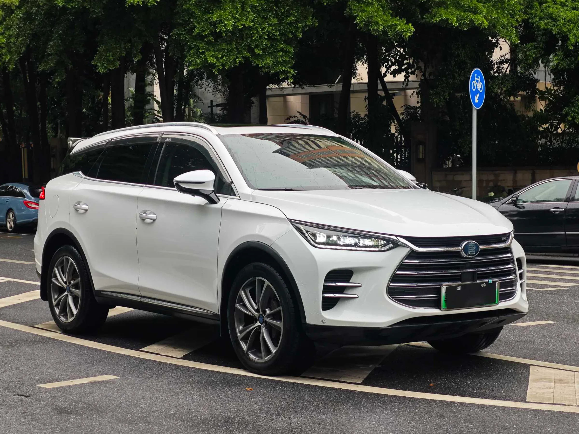 BYD Tang DM 2018 3