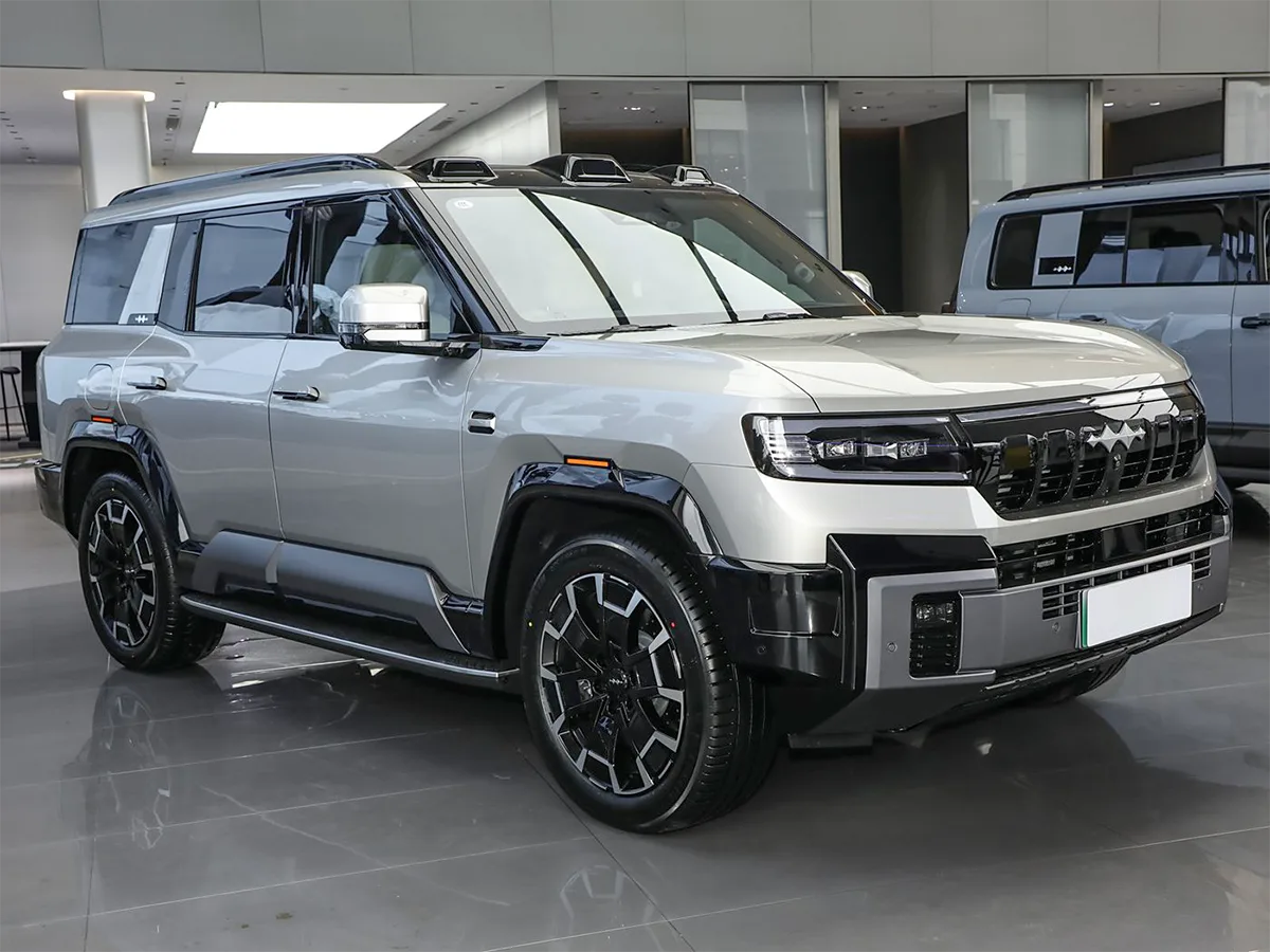 Leopard 8 Dawn gold_2