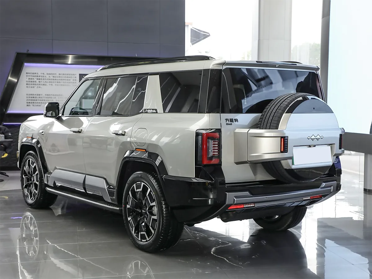 Leopard 8 Dawn gold_4