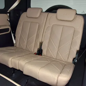 Leopard 8 interior Brown_10