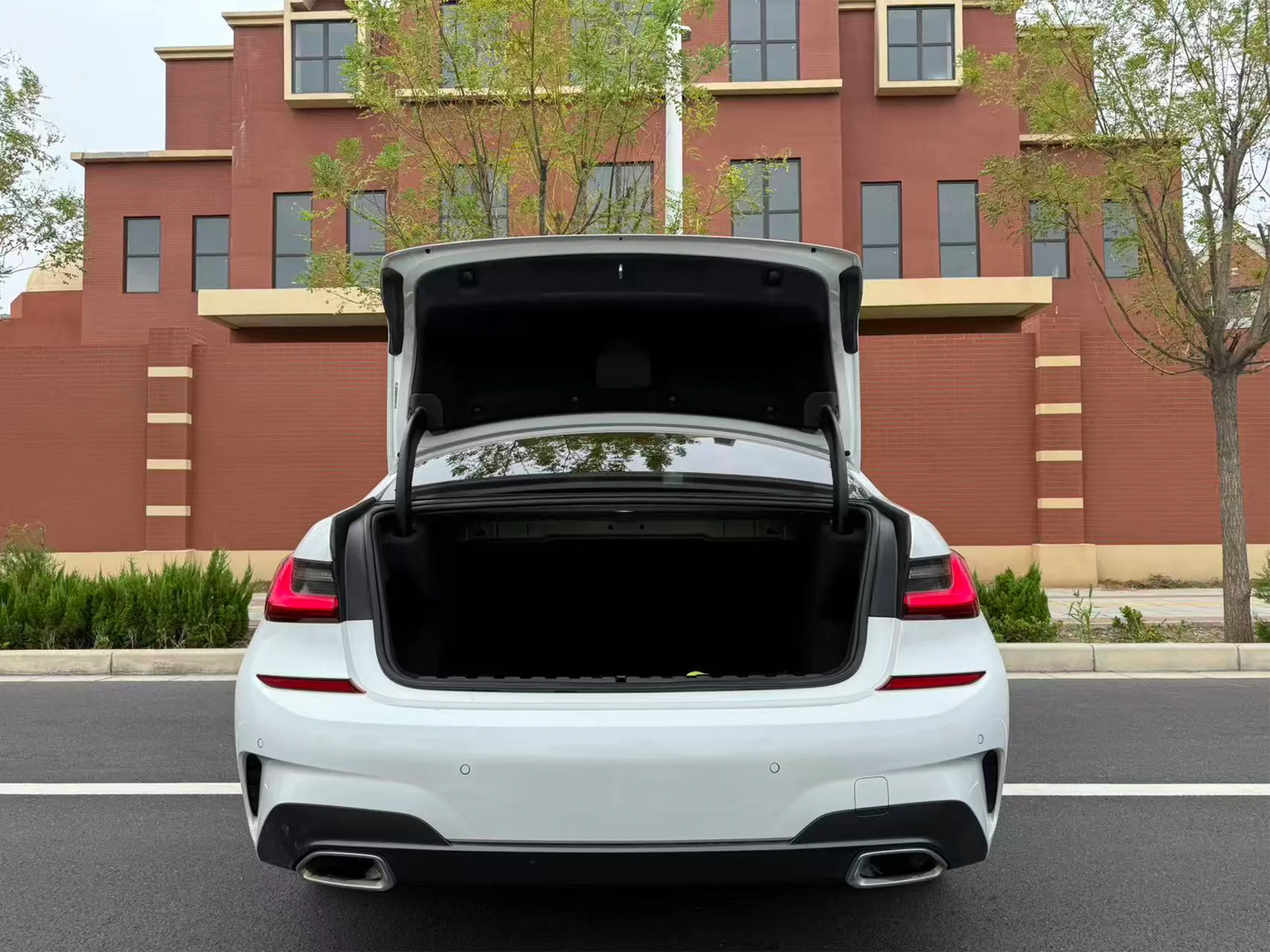 BMW 320Li M 2020-2022 6