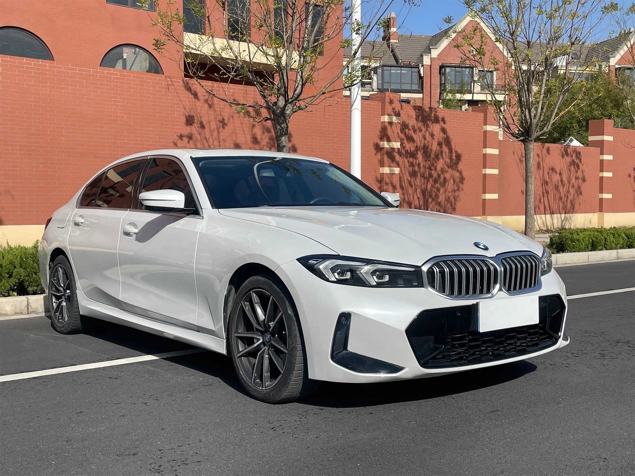 BMW 320Li M 2023-2024 3