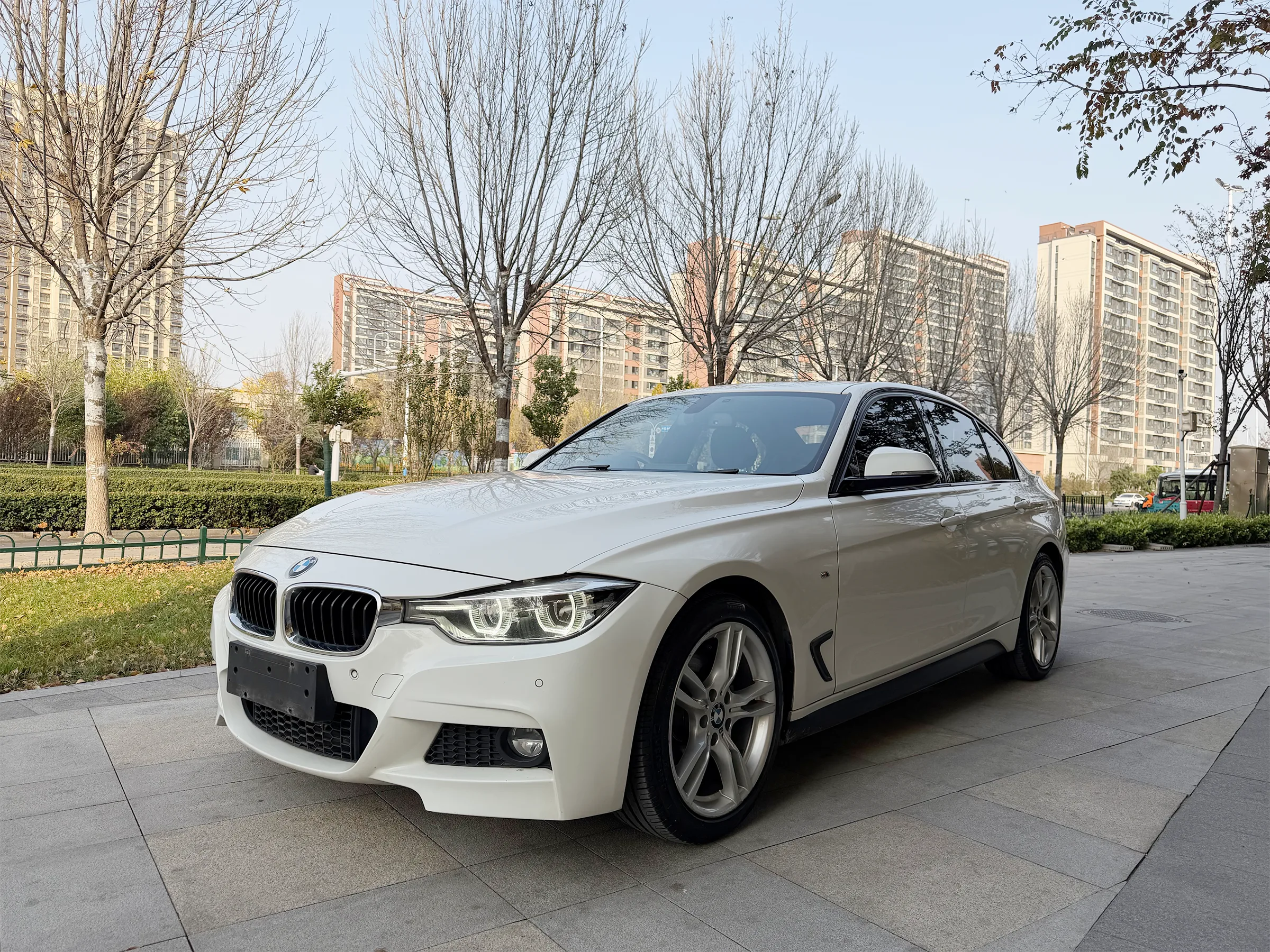 BMW 320i M 2019 1