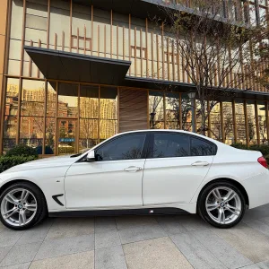 BMW 320i M 2019 3