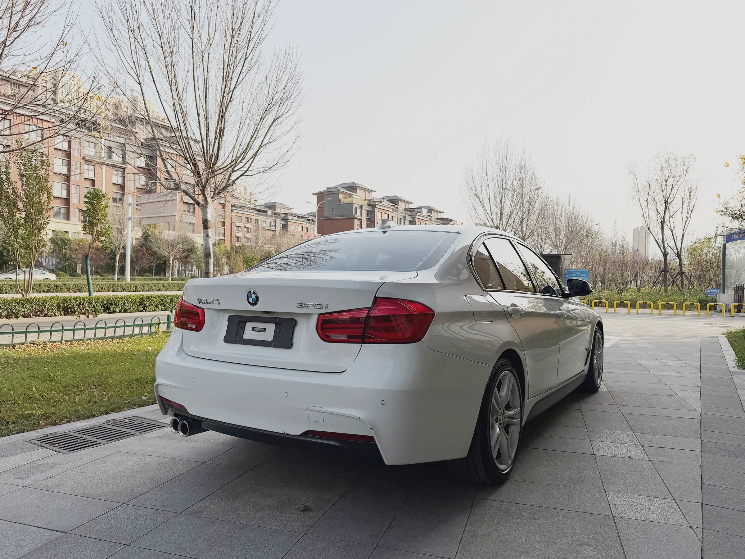BMW 320i M 2019 6