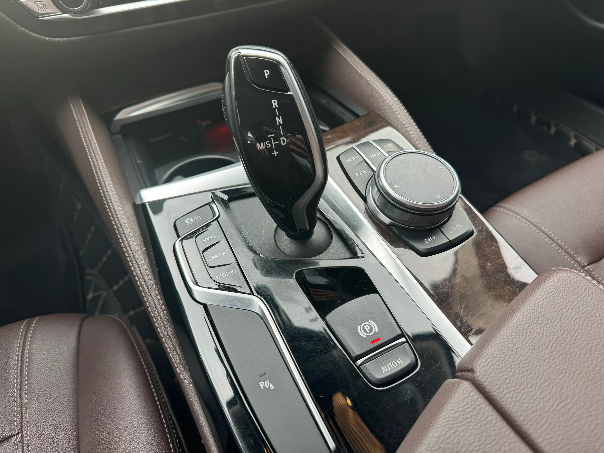 BMW 525Li 2019-2020 10