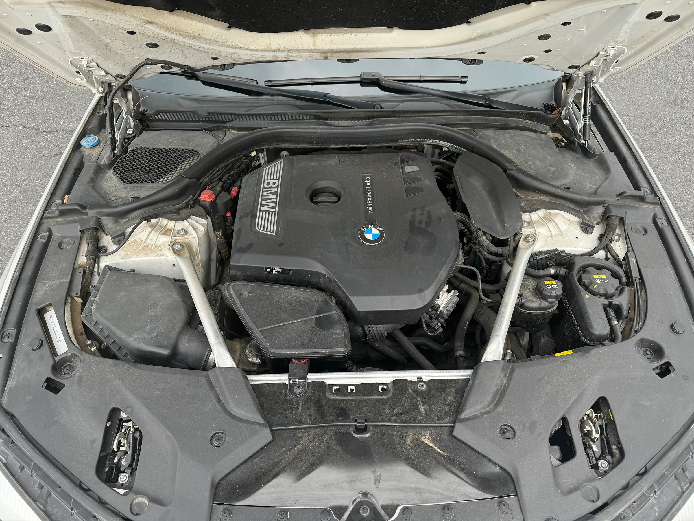 BMW 525Li 2019-2020 7