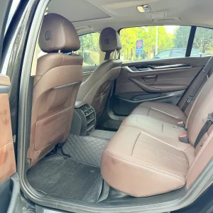 BMW 525Li 2021-2023 11
