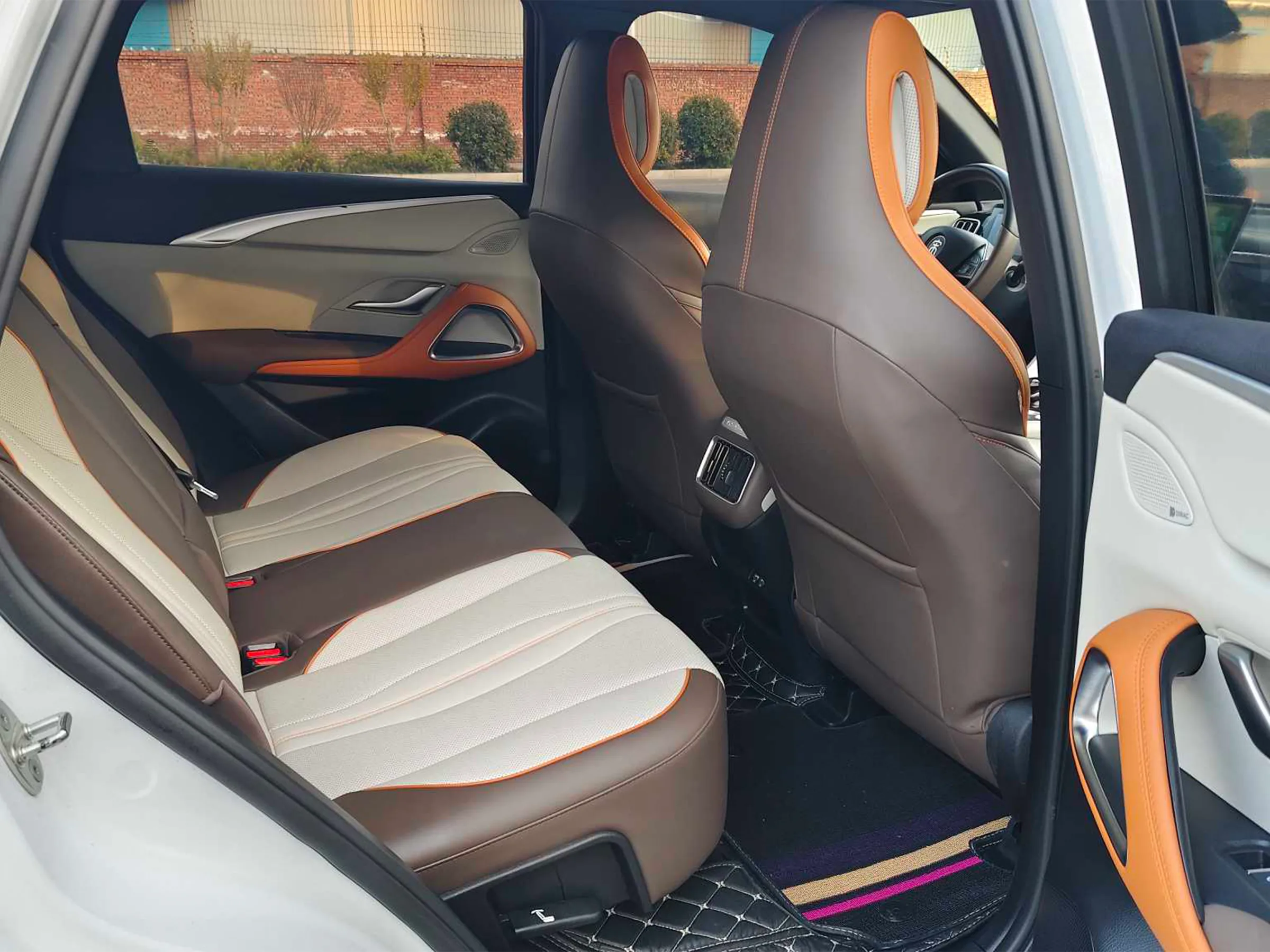 BYD Song Pro DM-i 2022 12