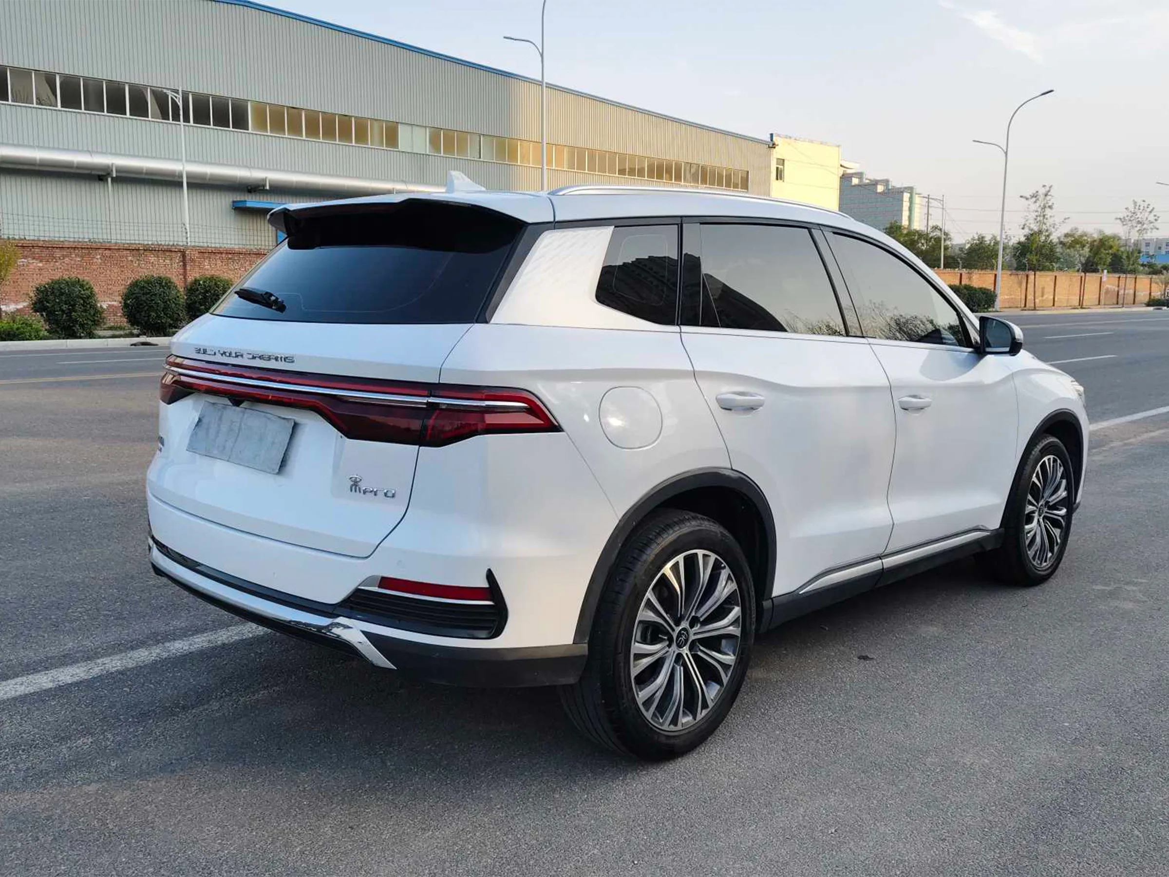 BYD Song Pro DM-i 2022 4