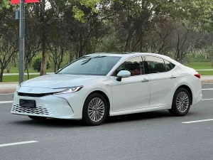 Toyota Camry 2024