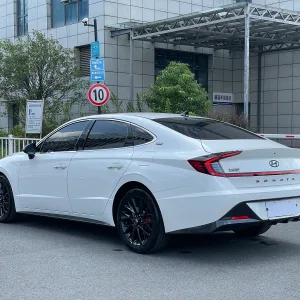 Sonata 2022 270TGDi 4