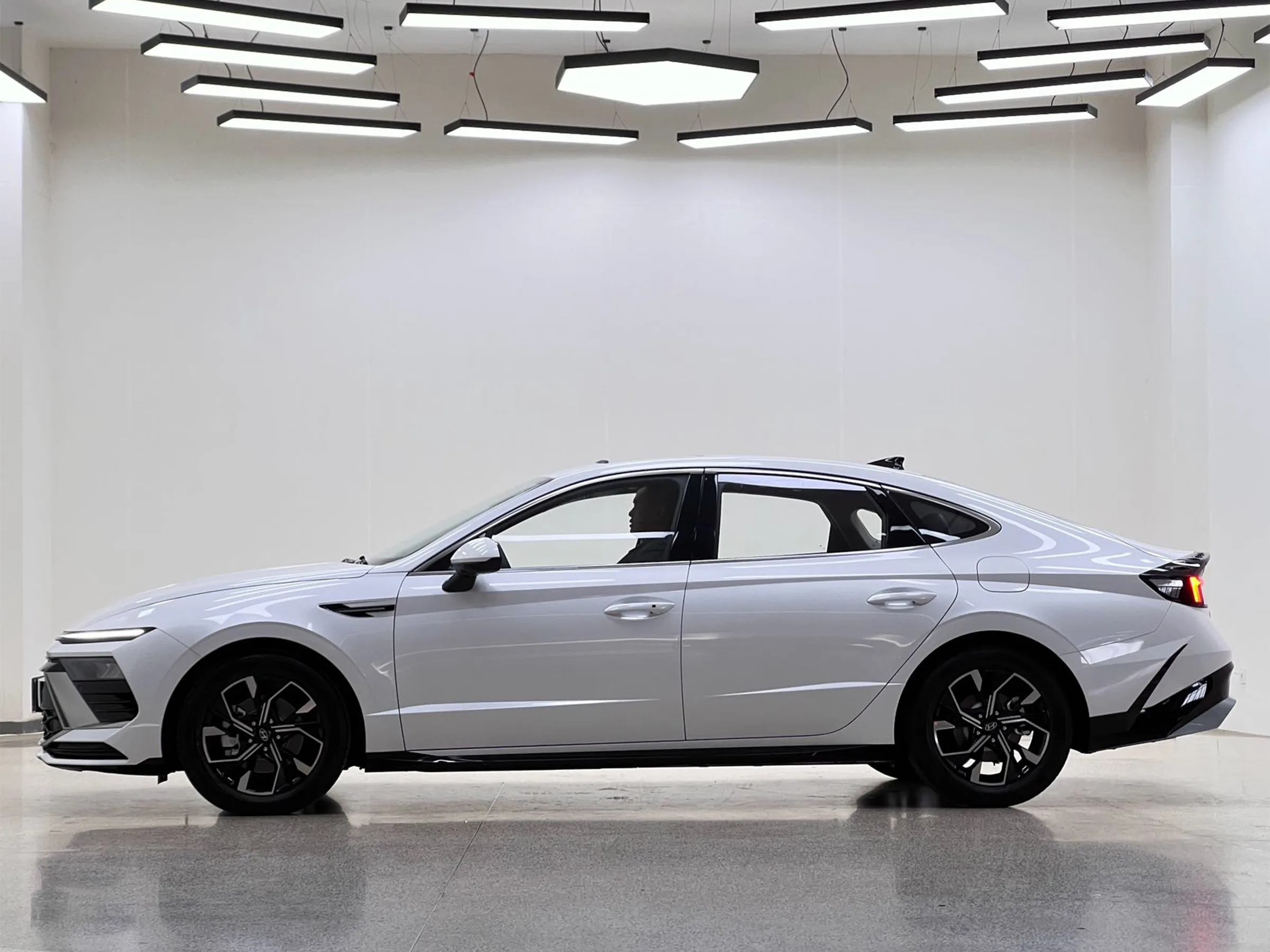 Sonata 2024 1.5T pro 3