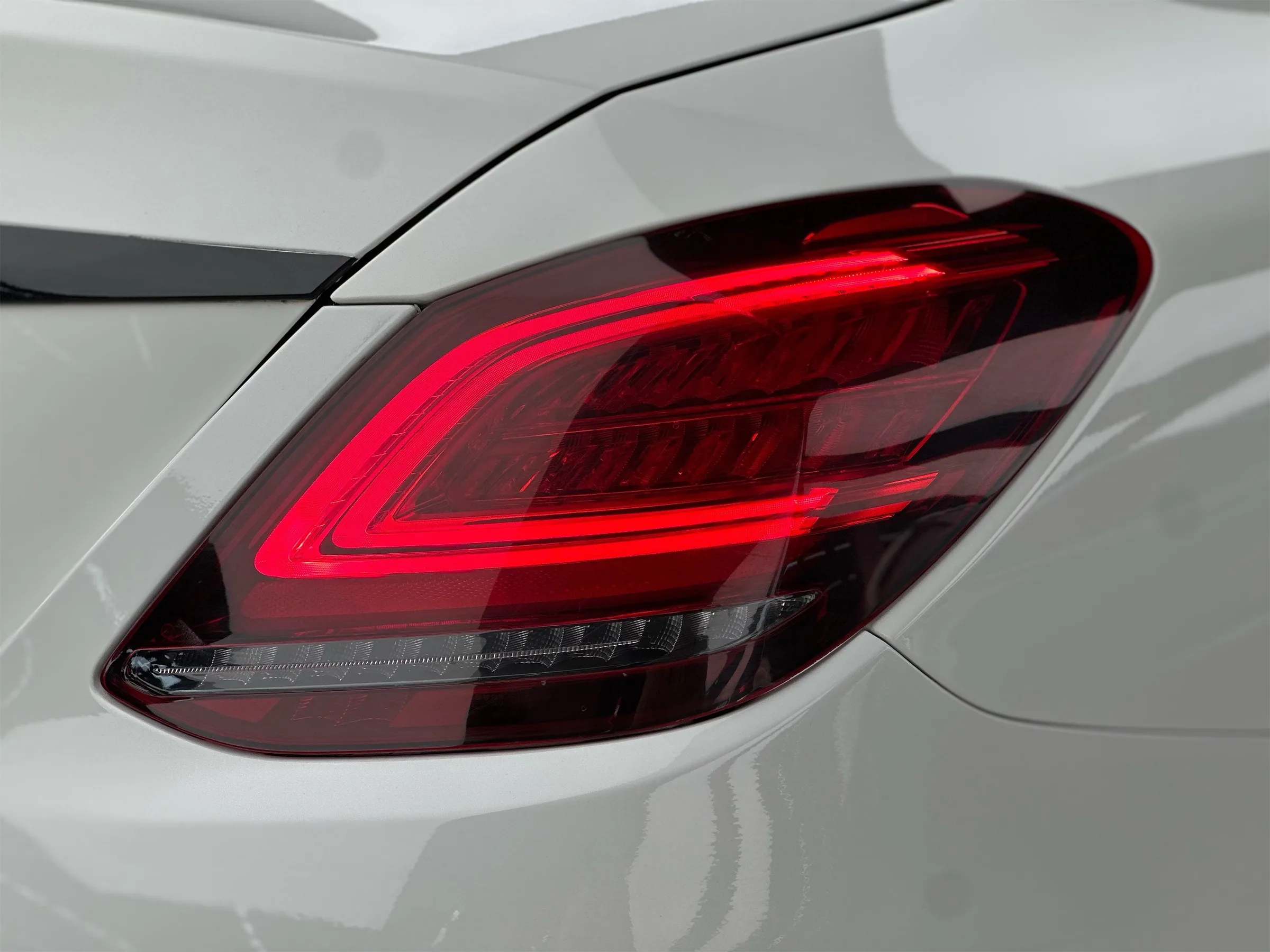 C-Class 2019 180L 11