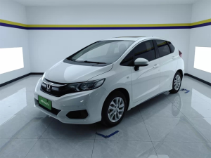 Honda Fit 2018 1.5L CVT Comfort Sunroof Edition