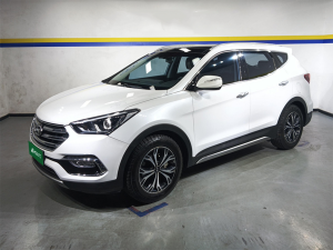 Hyundai Santa Fe 2017 2.4L 2WD Smart Edition 5-Seater