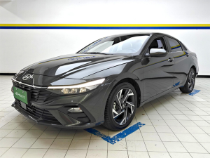 Hyundai Elantra 2023 1.5L CVT Elite Edition