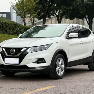Nissan Qashqai 2022 2.0L CVT XV Smart Edition 1