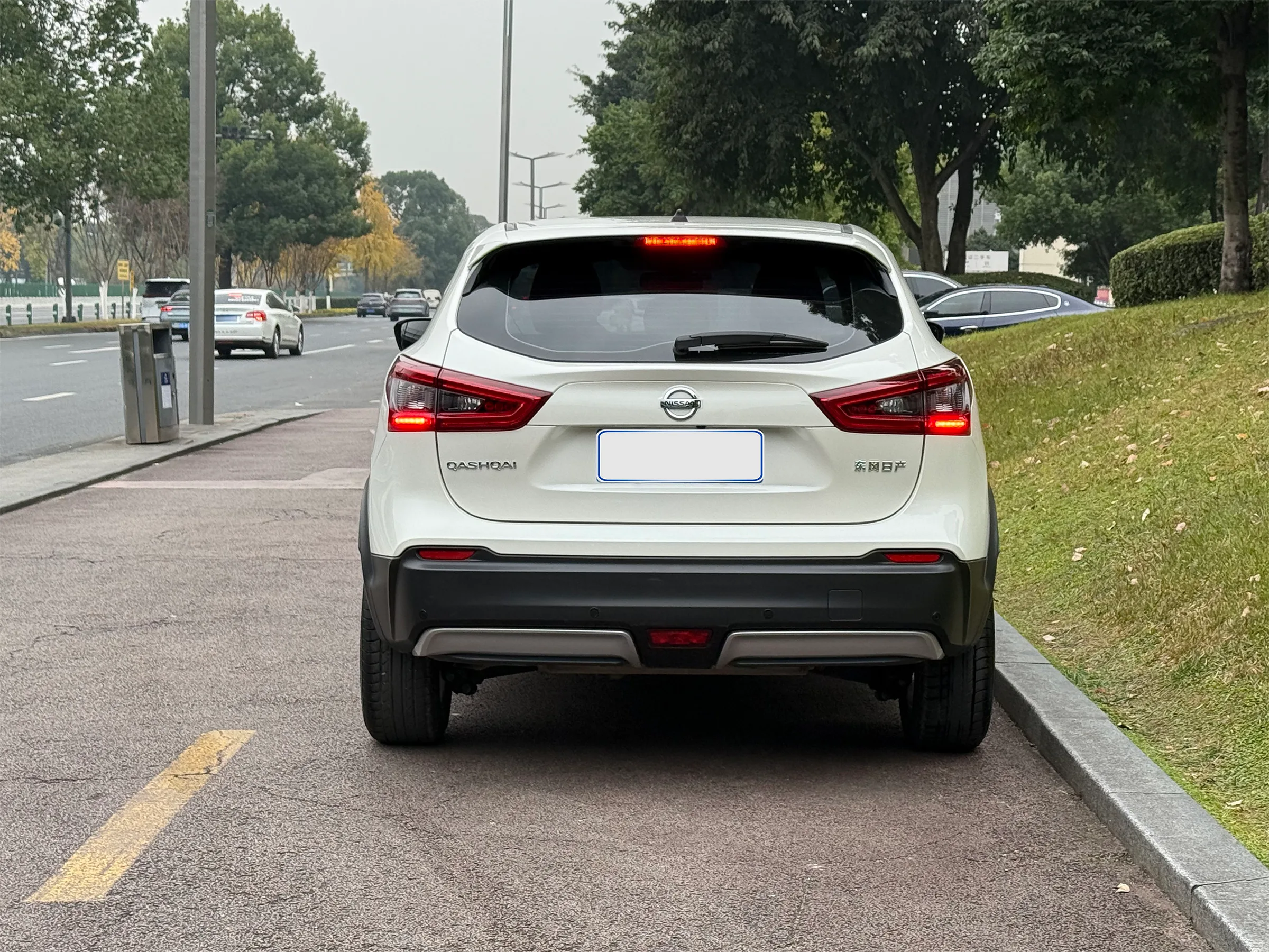 Nissan Qashqai 2022 2.0L CVT XV Smart Edition 5