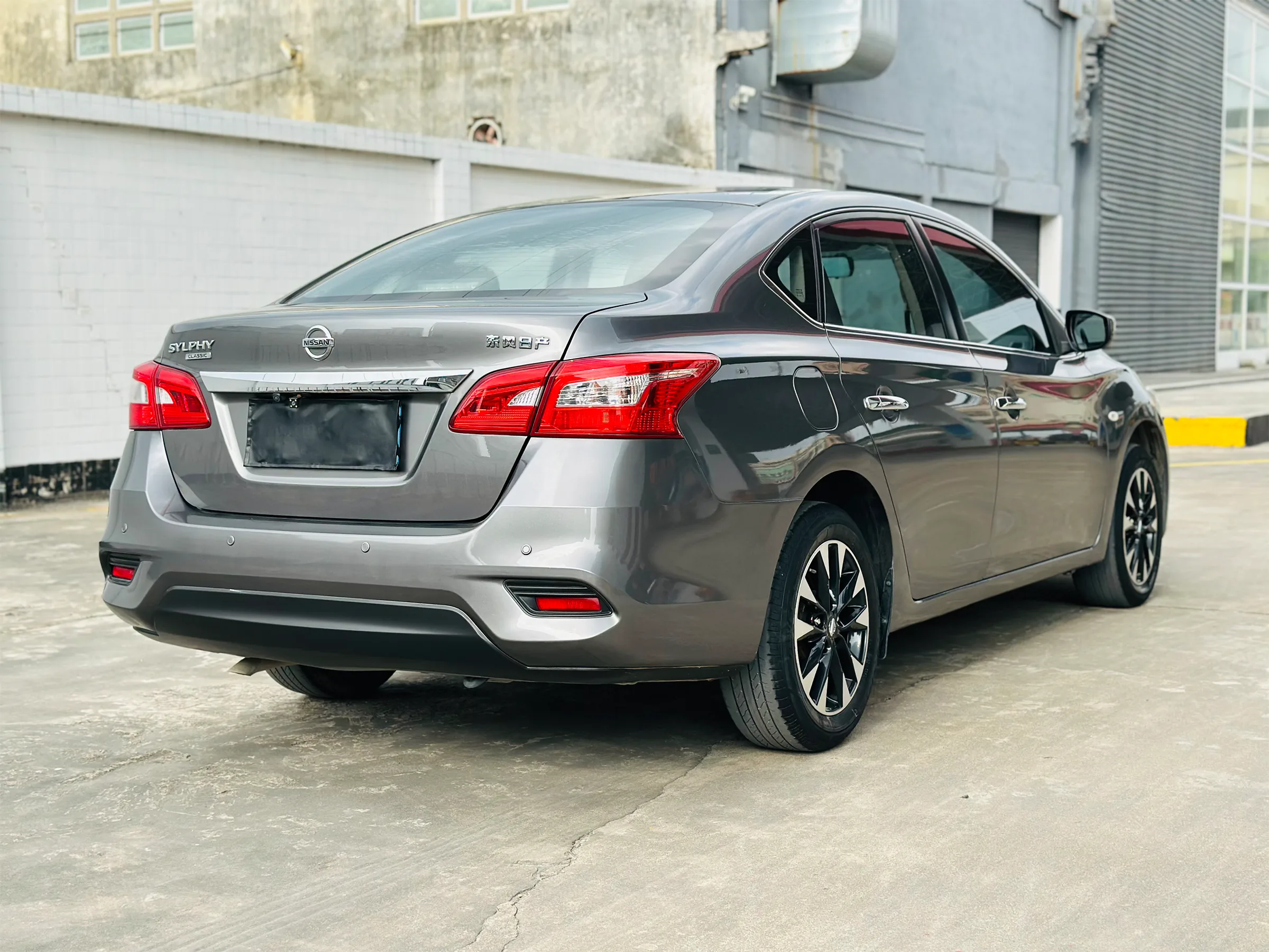 Nissan Sylphy 2021 Classic 1.6XE CVT Exclusive Edition 5