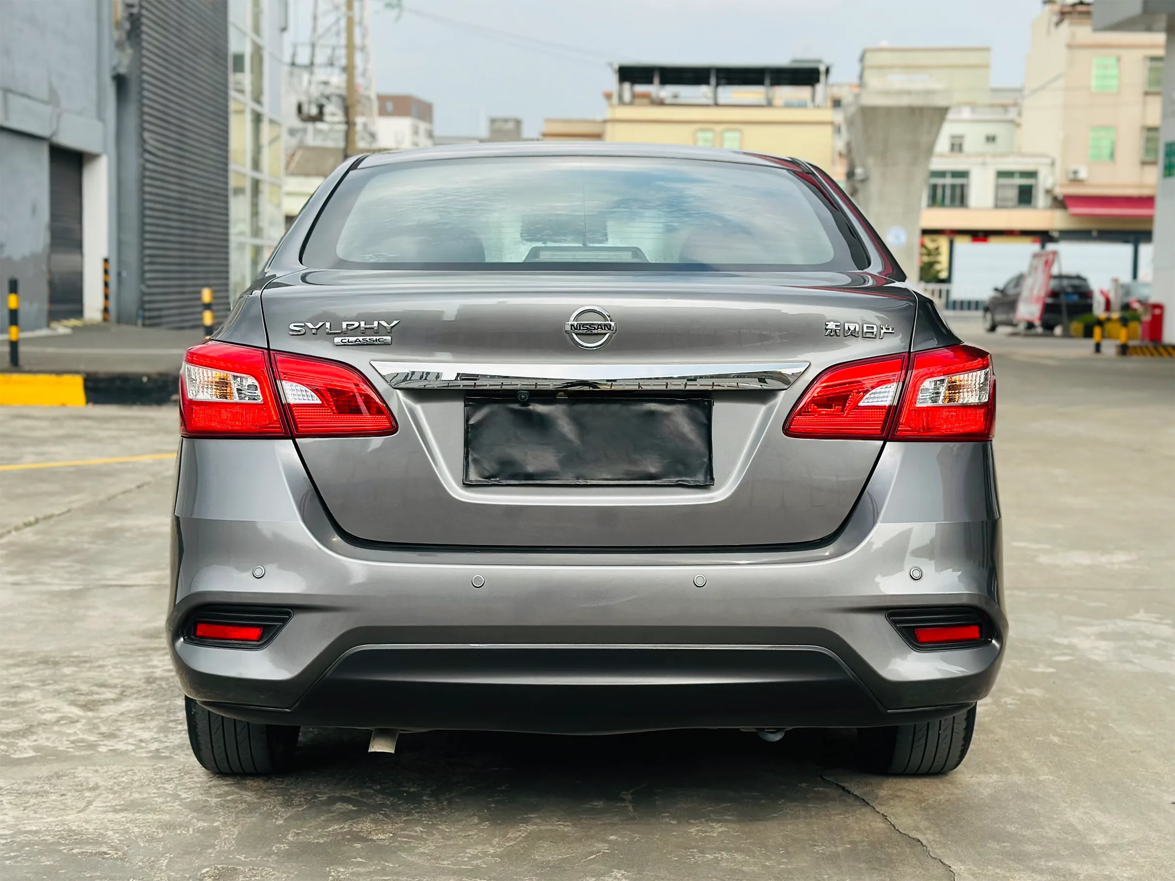 Nissan Sylphy 2021 Classic 1.6XE CVT Exclusive Edition 6