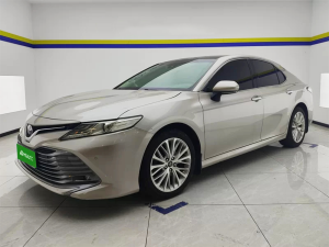 Toyota Camry 2019 2.5G Luxury Edition