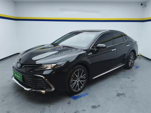 Toyota Camry 2023 2.5G