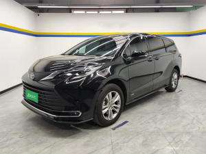 Toyota Sienna Hybrid 2024  2.5L 2WD Comfort Edition