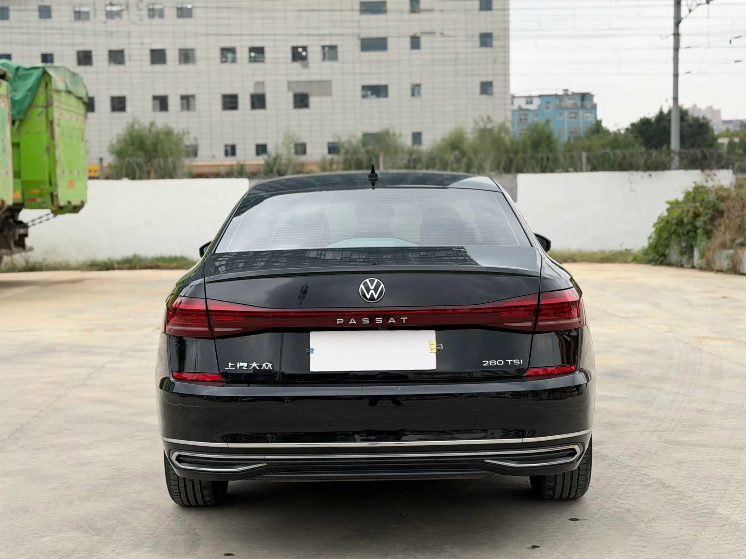 Volkswagen Passat 2023 280TSI Business Edition 6