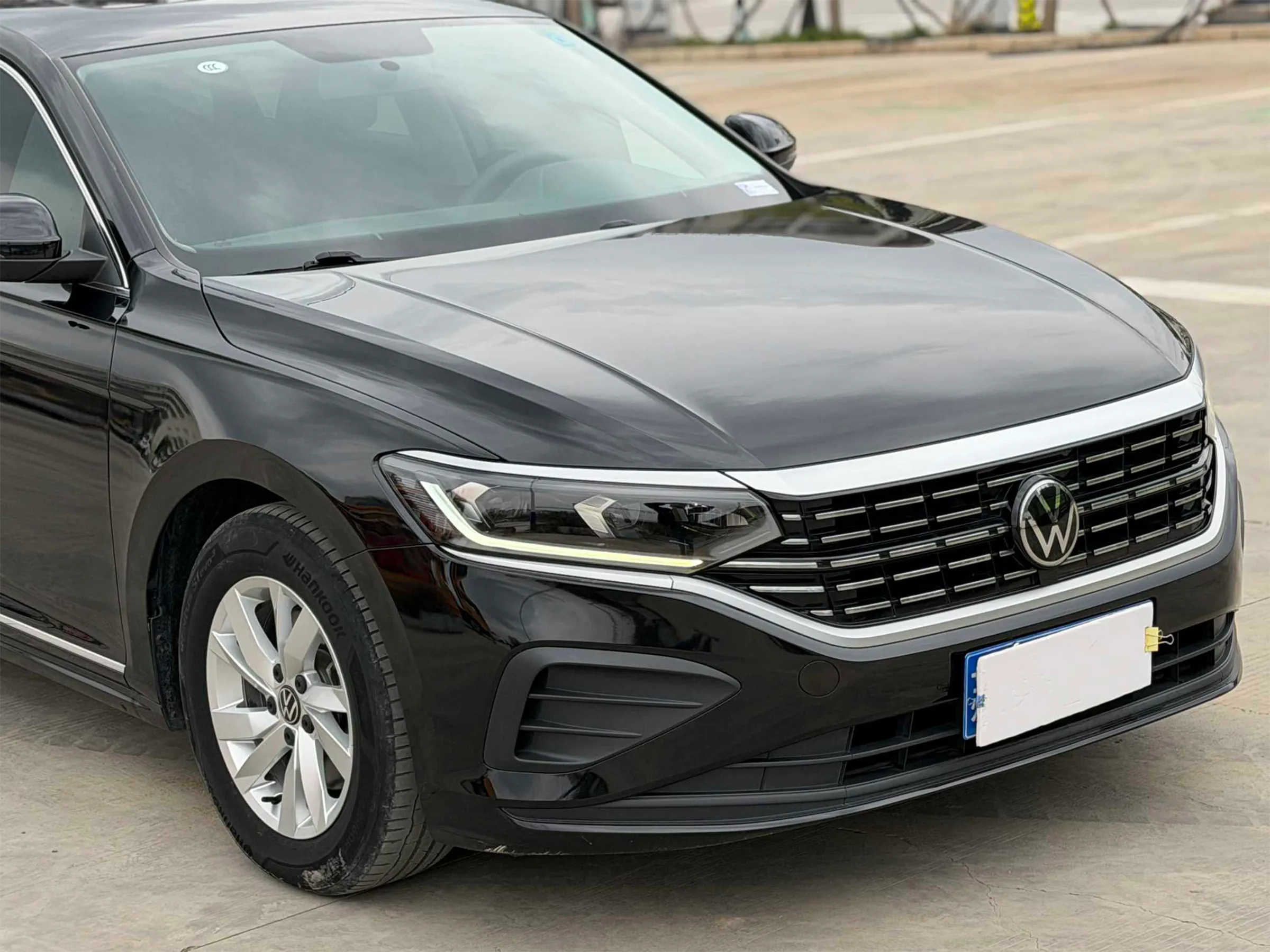 Volkswagen Passat 2023 280TSI Business Edition 7