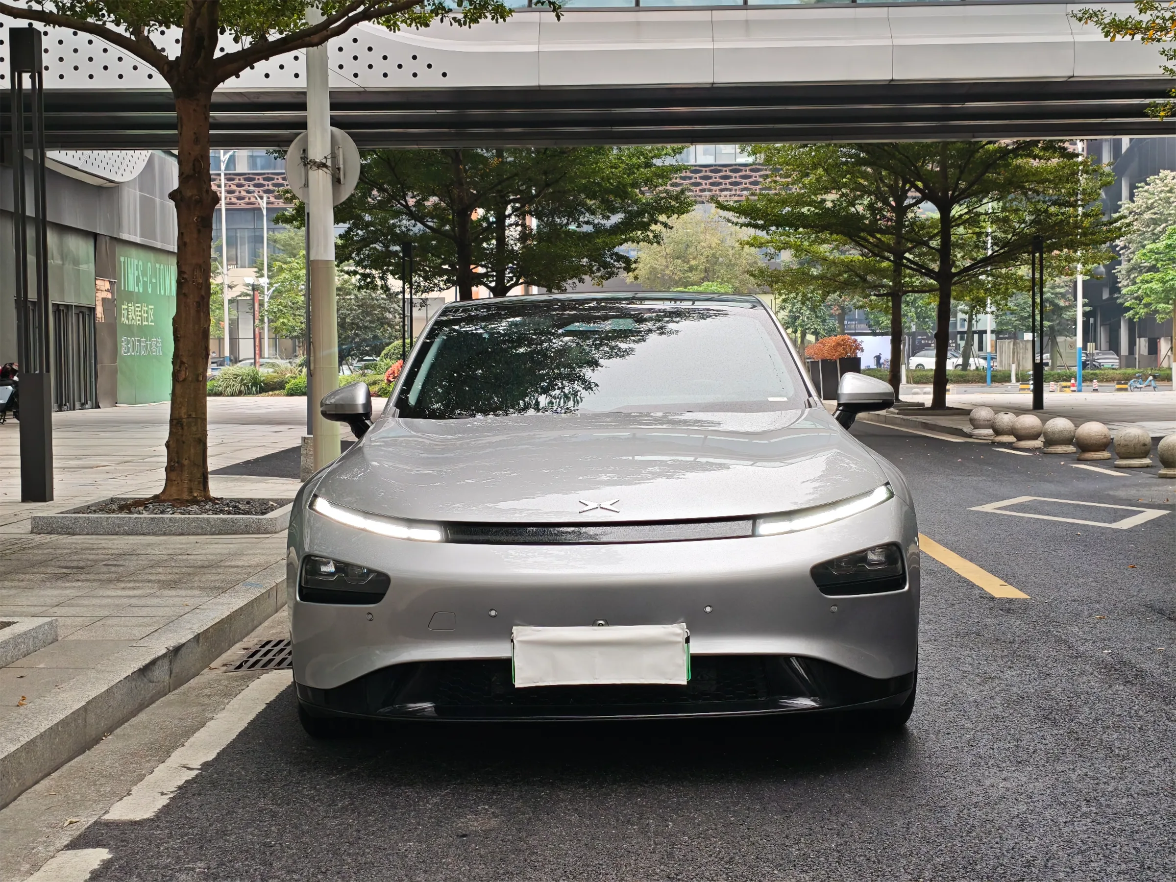 XPENG P7 2022 625E 2