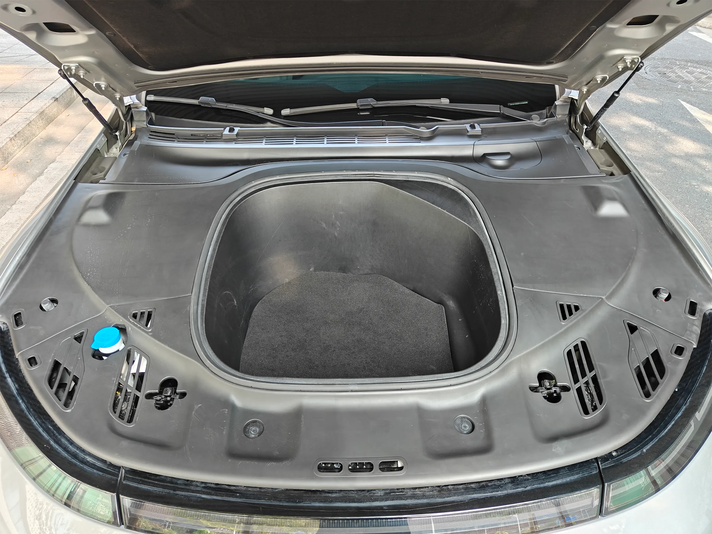 XPENG P7 2022 625E 7