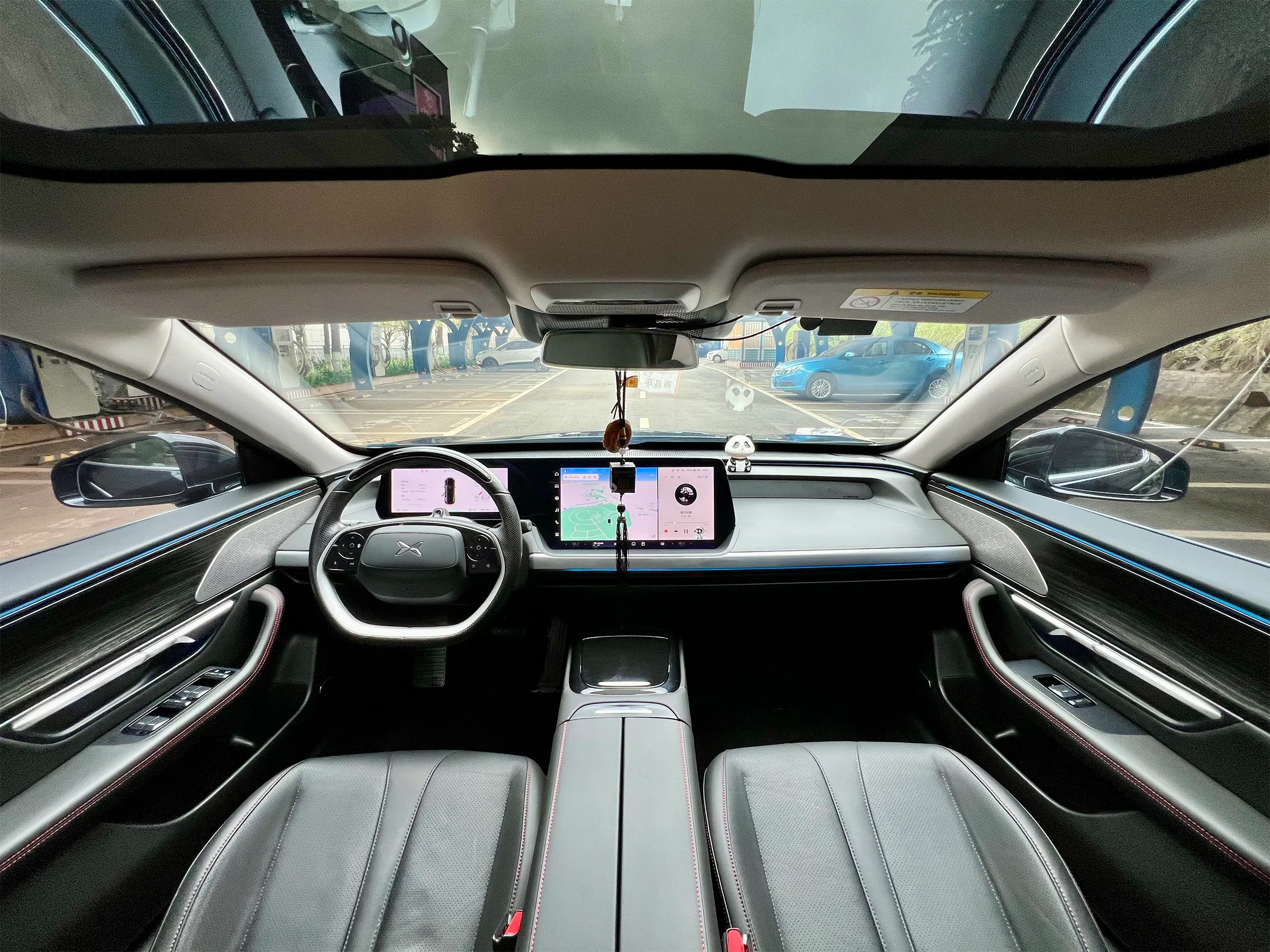 XPENG P7 2023 586E 9