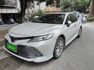 Toyota Camry 2018 2.0G Luxury